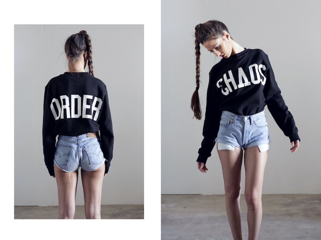 sudadera eibi crewneck chaos order